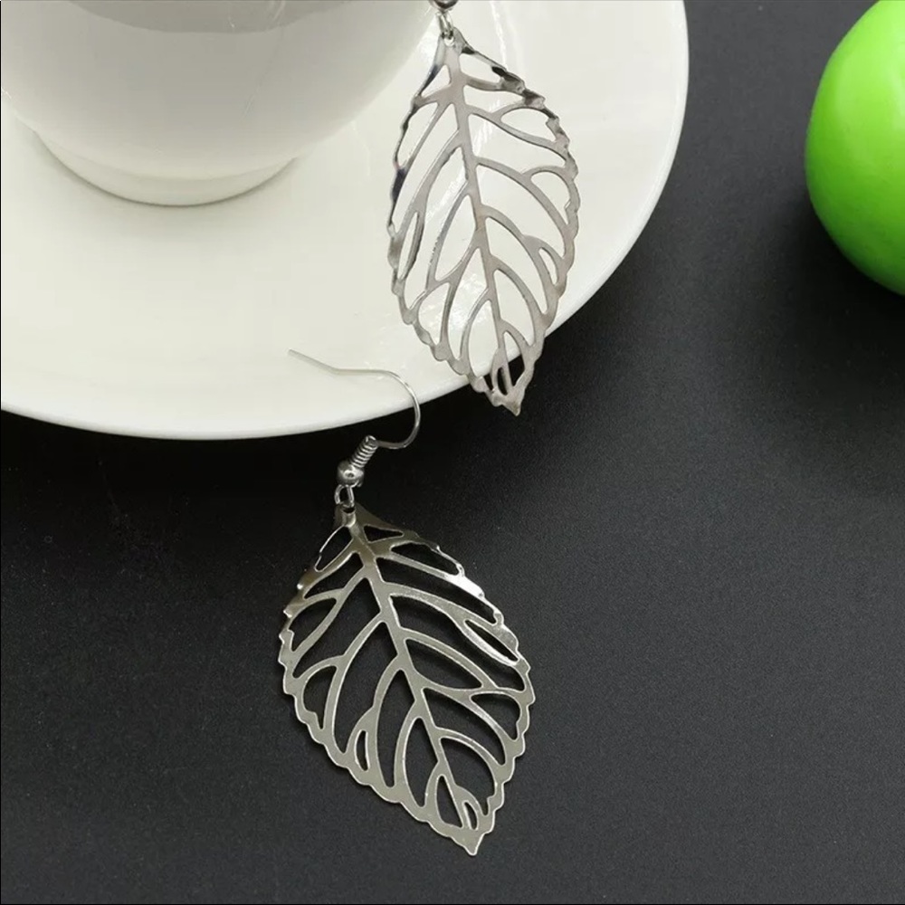 • Brynn • Delicate Leaf Drop Earrings - Picture 6 of 7